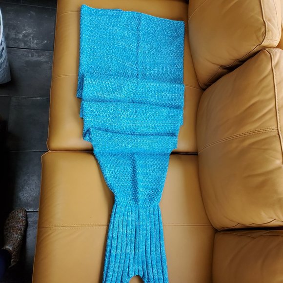 Adult Kids Girls Teal Mermaid Tail Crochet Sofa Blanket Soft Comfy Warm Wearable - Picture 11 of 11